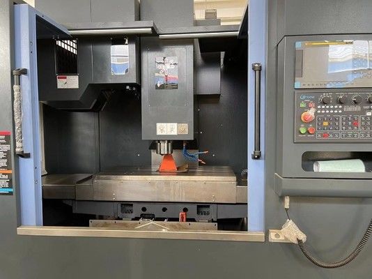 3 Axis Vertical Machining Center VMC855/High-Speed Machining/Heavy-Duty Cutting/ Efficient Chip Removal